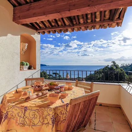 Select'so - Panorama - Services Hoteliers & Prestations De Qualite Villa Le Lavandou